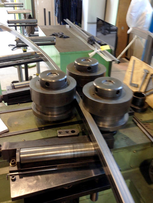 2-長尺物の弓曲げ加工：50×30×2.3